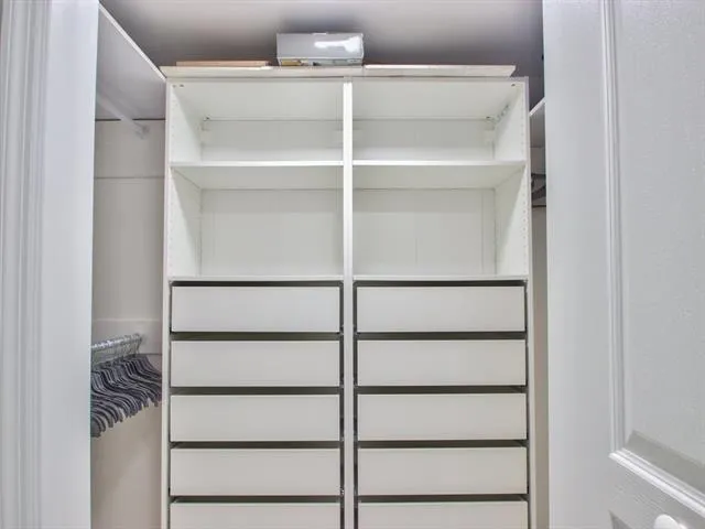 $375,000 | 300 South Duval Street, Unit 2006, Tallahassee, FL 32301