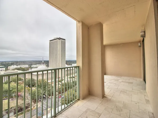 $375,000 | 300 South Duval Street, Unit 2006, Tallahassee, FL 32301