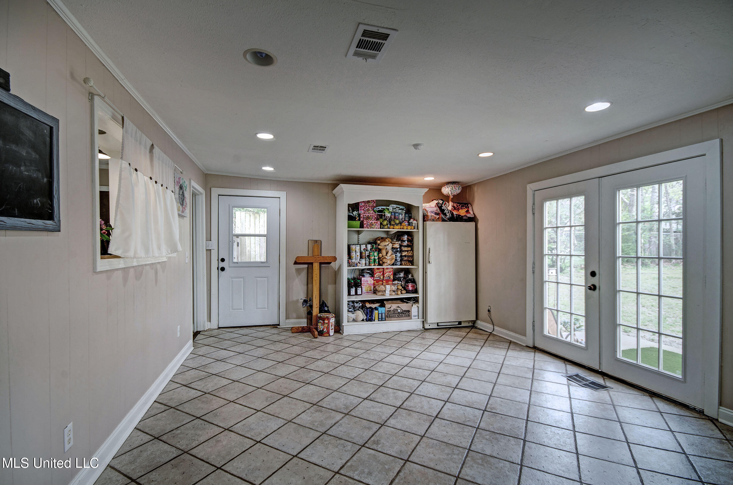 1623 Kent Avenue Jackson, MS 39211 - Photo 13 of 31 IMGP2011_2_3