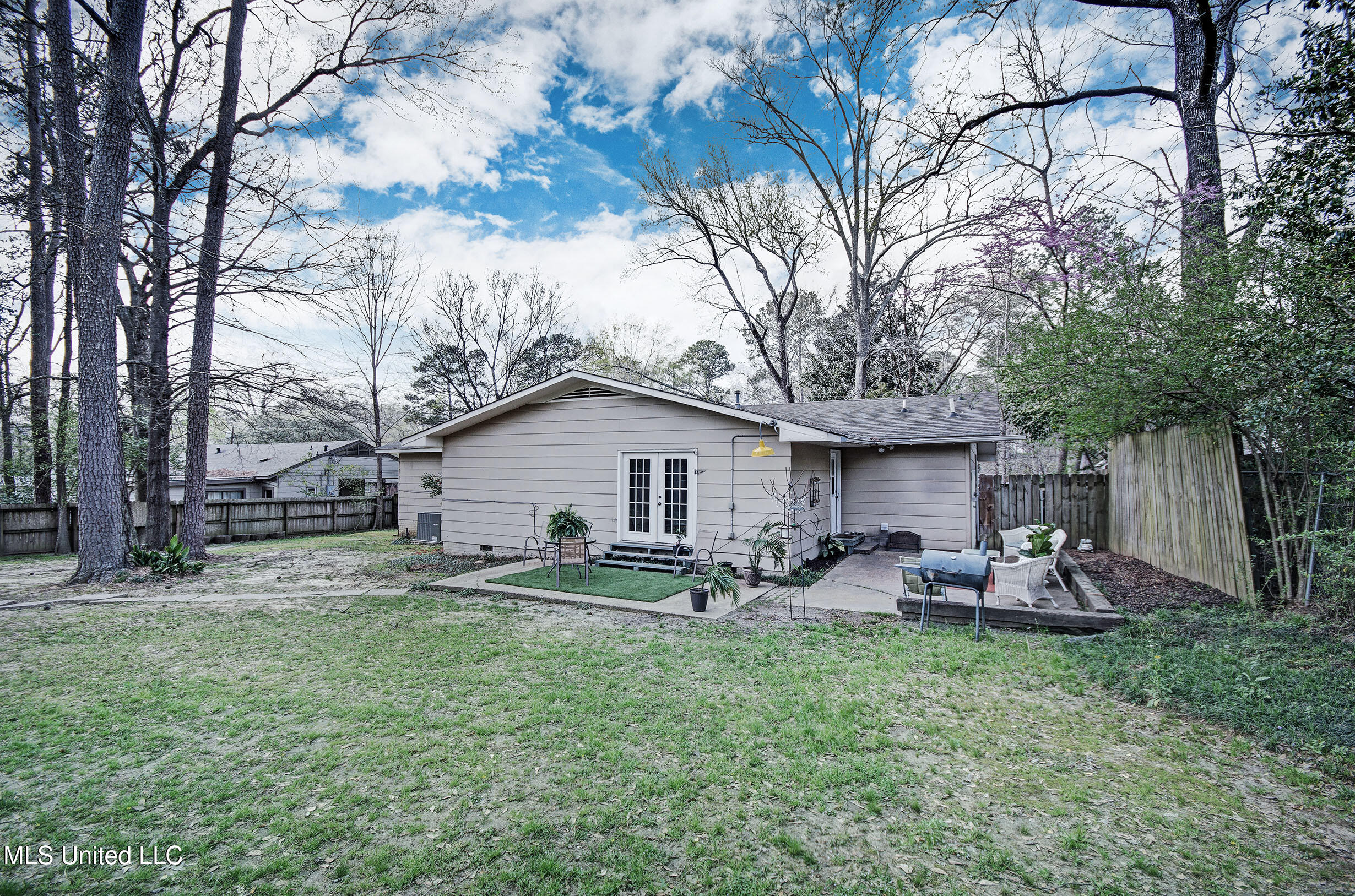 1623 Kent Avenue Jackson, MS 39211 - Photo 27 of 31 IMGP1966_7_8
