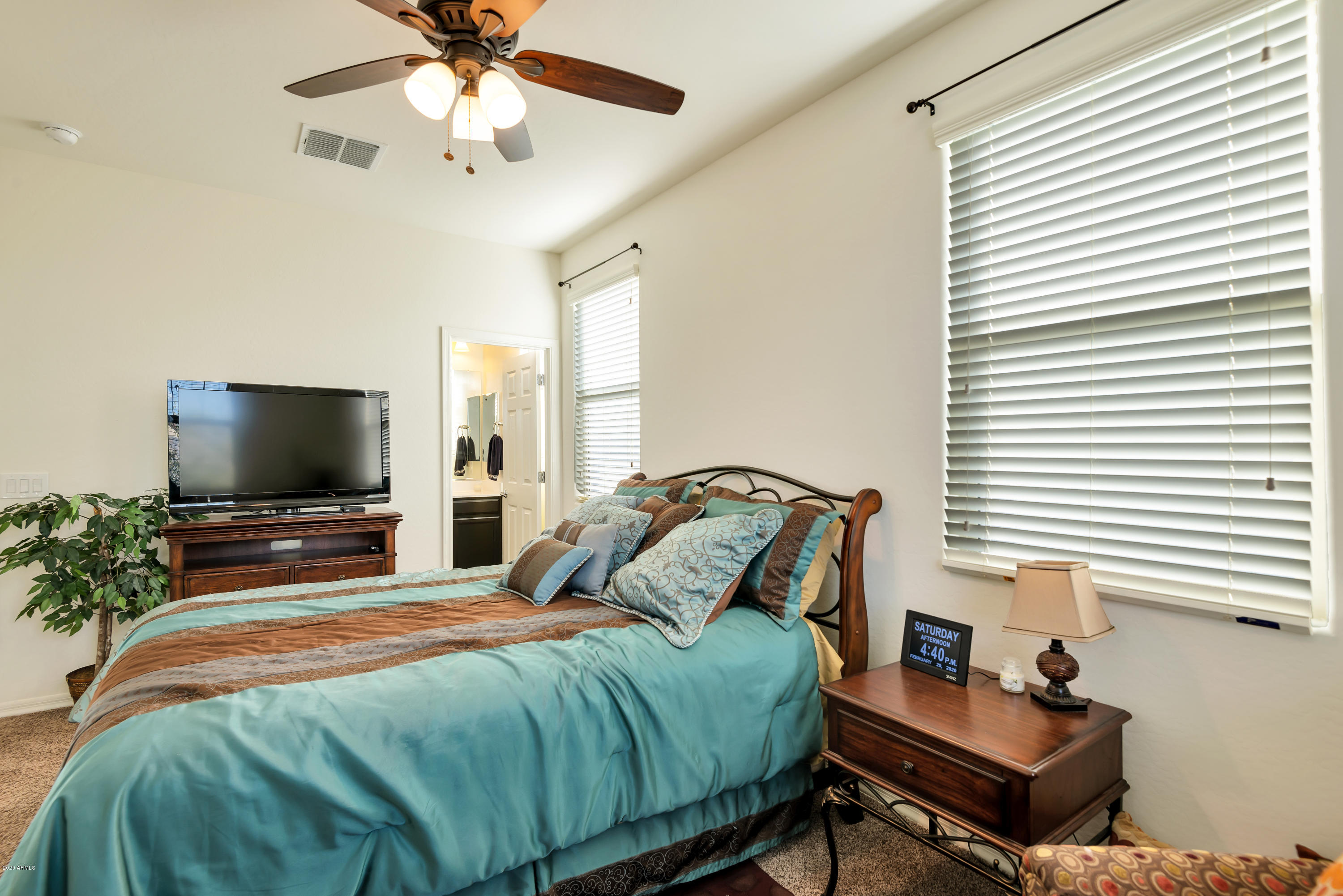 2523 East Beverly Road Phoenix, AZ 85042 - Photo 23 of 35 bedroom 4