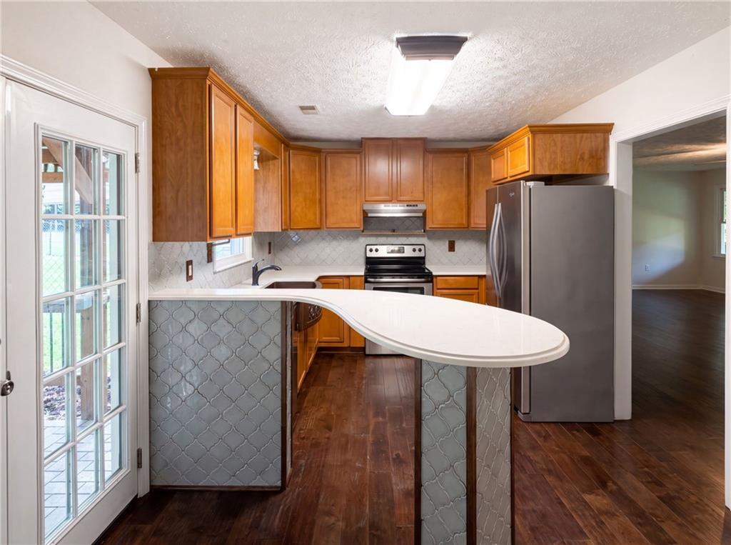 282 Bell Wood Road Jefferson, GA 30549 - Photo 2 of 20