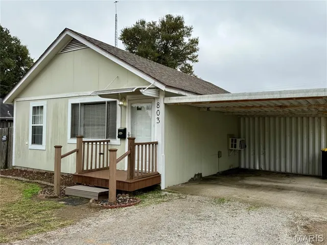 $69,900 | 803 Ballard Street, Kennett, MO 63857