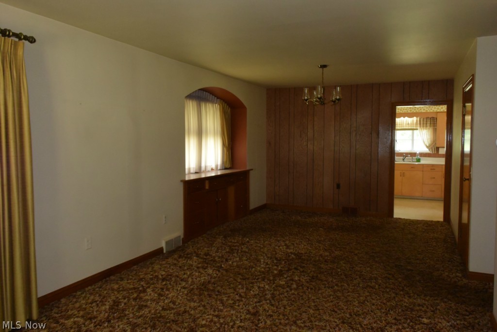 1631 Brittain Road Akron, OH 44310 - Photo 6 of 23 Living Room/Dining Room