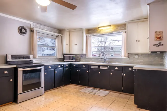 $229,330 | 156 South James Street, Kimberly, WI 54136