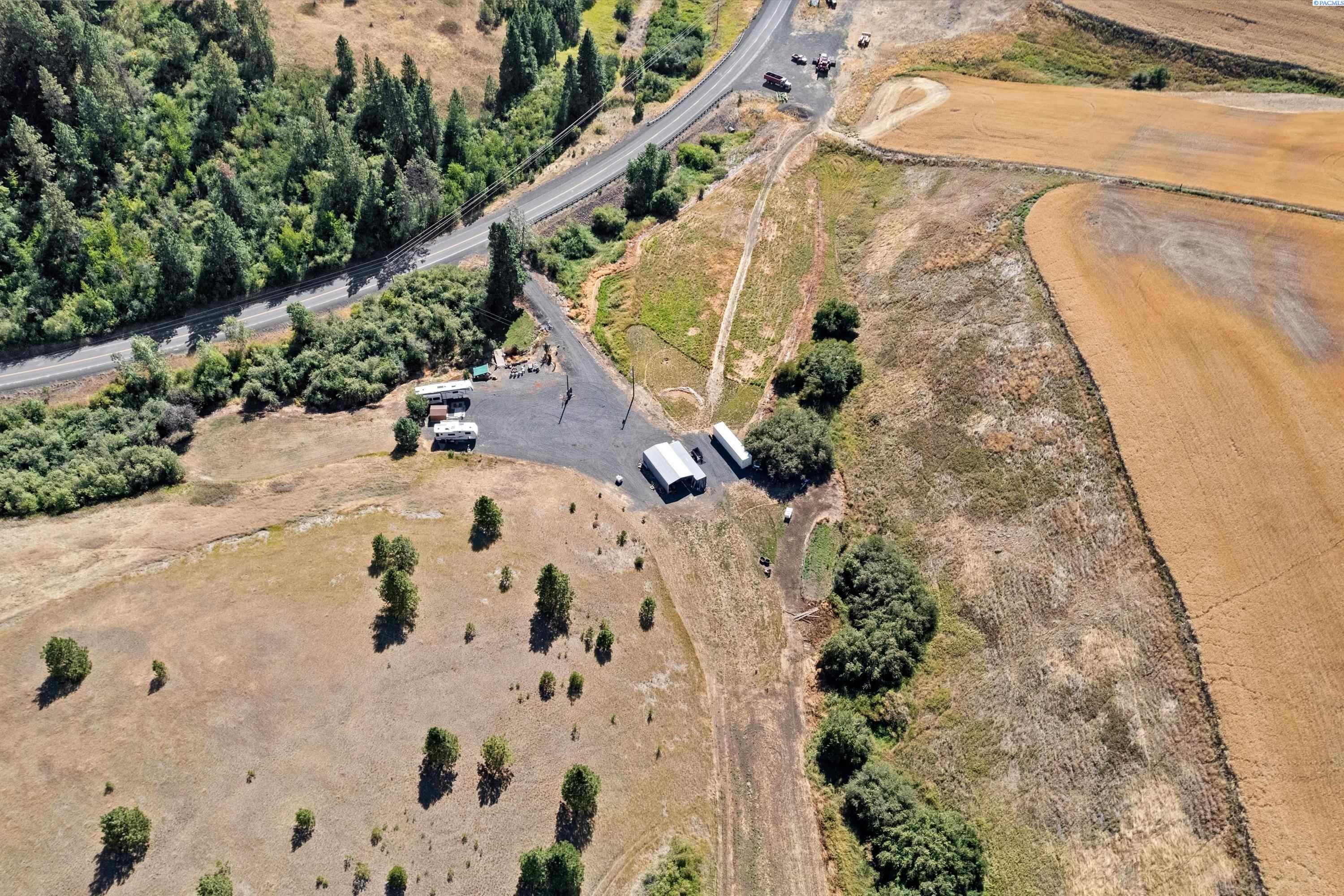 1241 Patit Road Dayton, WA 99328 - Photo 6 of 48 Gallery Image 6