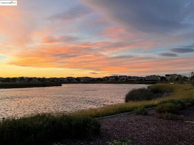 $695,000 | 732 Westmoor Circle, Oakley, CA 94561