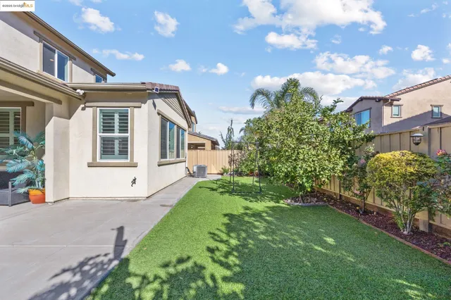 $695,000 | 732 Westmoor Circle, Oakley, CA 94561