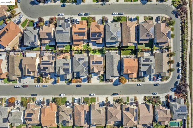 $695,000 | 732 Westmoor Circle, Oakley, CA 94561