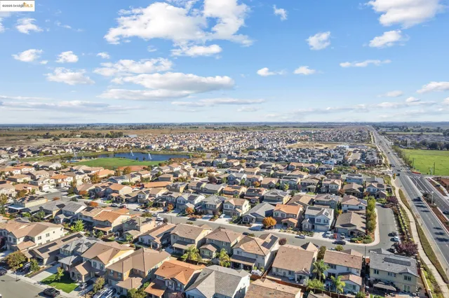 $695,000 | 732 Westmoor Circle, Oakley, CA 94561