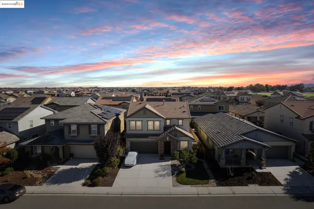 $695,000 | 732 Westmoor Circle, Oakley, CA 94561