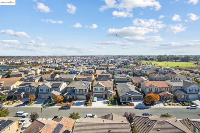 $695,000 | 732 Westmoor Circle, Oakley, CA 94561