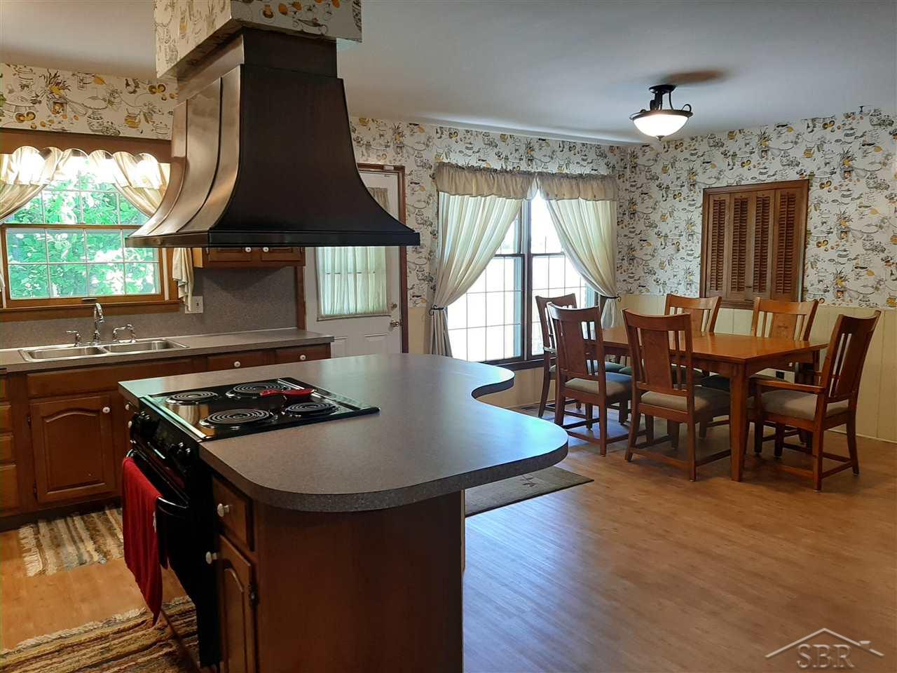19843 Stuart Road Chesaning, MI 48616 - Photo 8 of 34 50013737-7.JPG