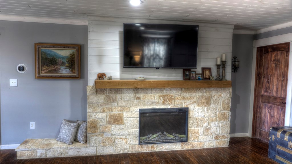 735 North Saddle Mountain Road Rio Frio, TX 78879 - Photo 43 of 61