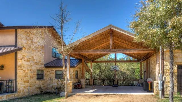 $549,000 | 735 North Saddle Mountain Road, Rio Frio, TX 78879