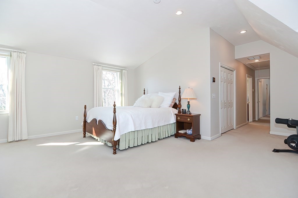 83 Juniper Road Holliston, MA 01746 - Photo 32 of 41 Gallery Image 32
