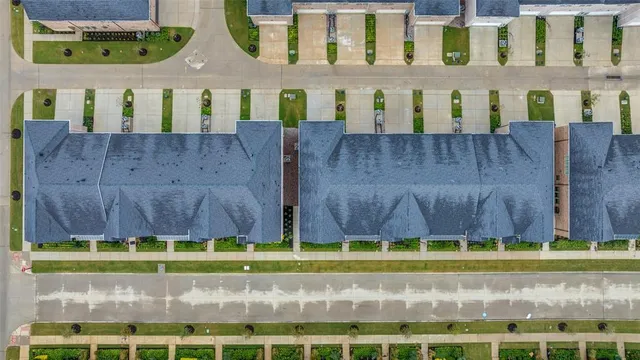 $3,300 | 512 Parkside Drive, Argyle, TX 76226