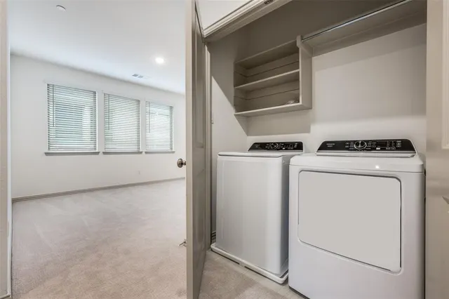 $3,300 | 512 Parkside Drive, Argyle, TX 76226