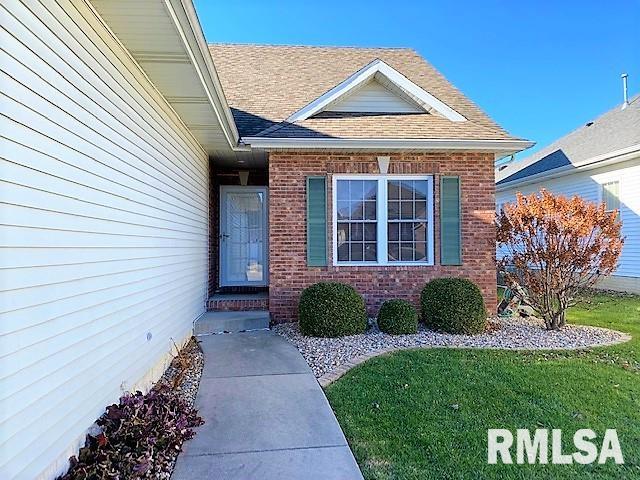 7409 Torrington Way Springfield, IL 62711 - Photo 2 of 39