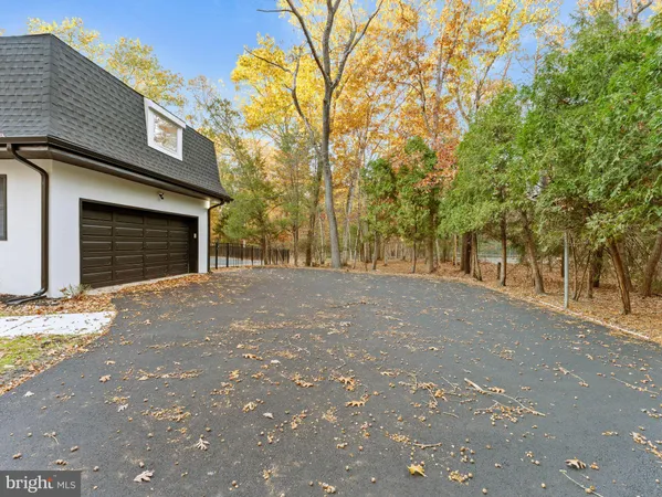 $1,190,000 | 40 East Centennial Drive, Medford, NJ 08055