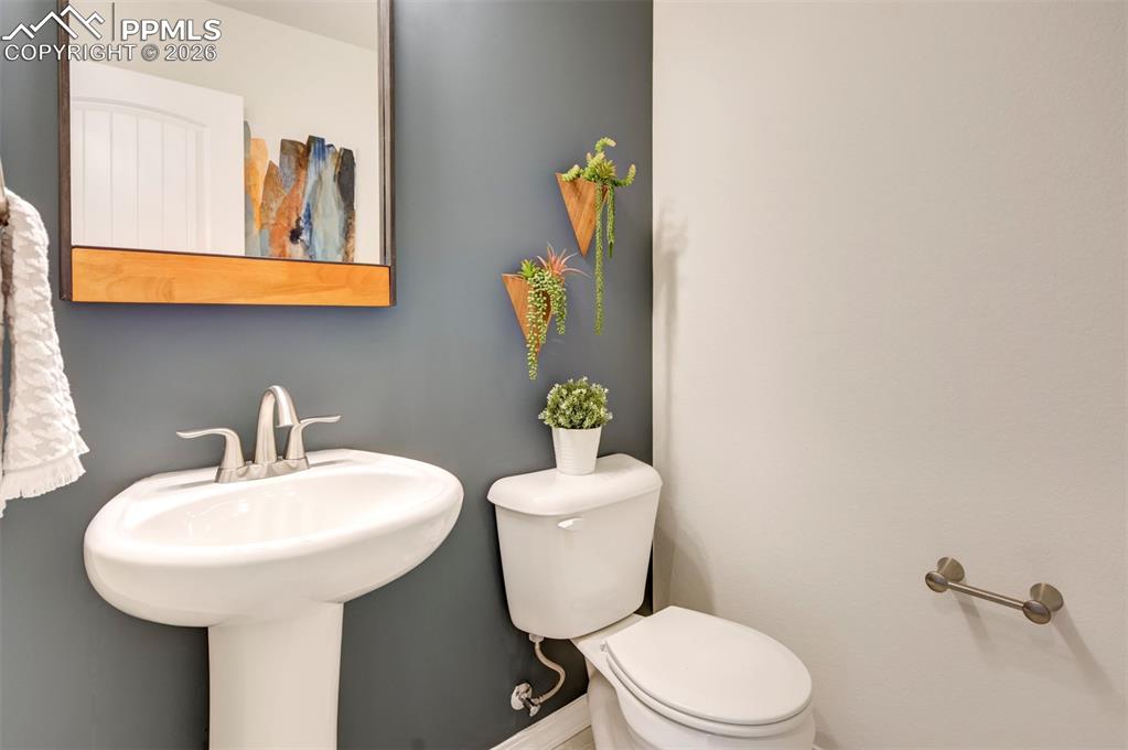 5157 Truscott Road Colorado Springs, CO 80925 - Photo 5 of 19 **Pictures are from a previously staged home***