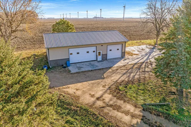 $249,000 | 60745 850th Street, Alpha, MN 56111