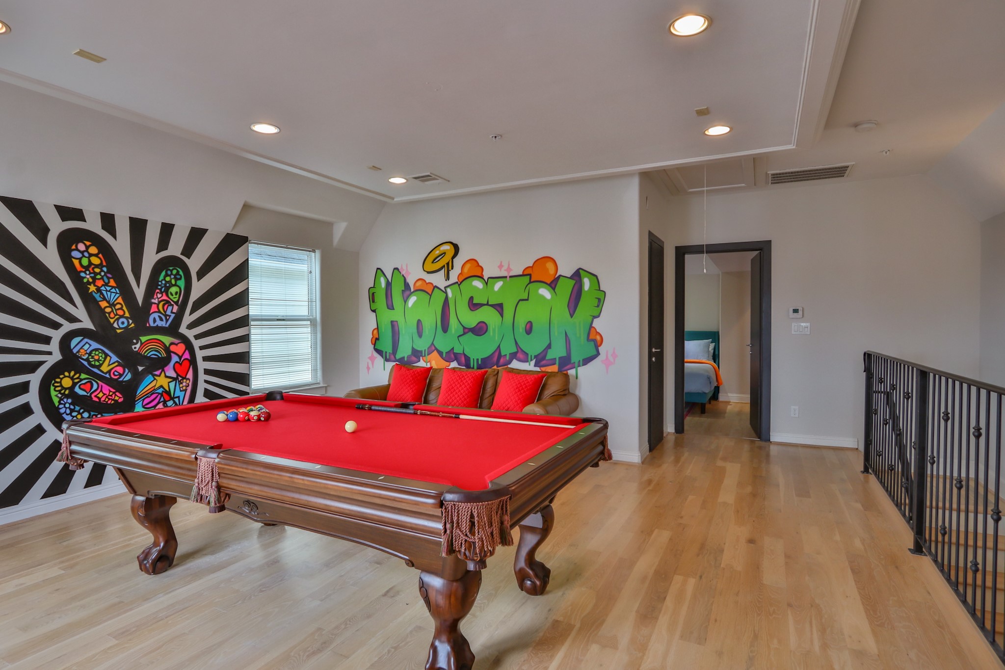 4114 Driscoll Street Houston, TX 77098 - Photo 6 of 50 a room with table and couch