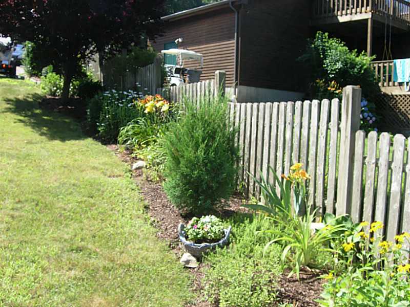 142 Aldrich Road Glocester, RI 02857 - Photo 5 of 10 Yard/Garden.