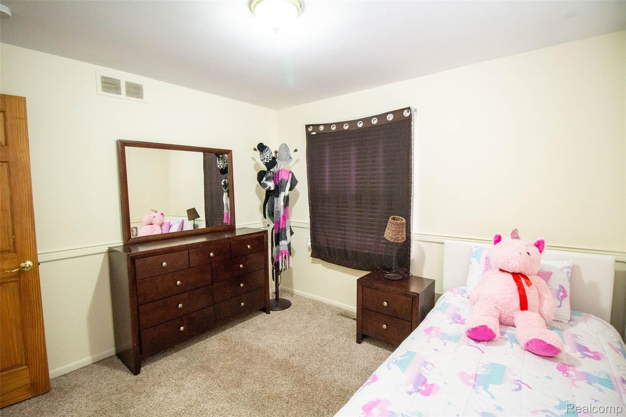 4170 North Gale Road Davison, MI 48423 - Photo 21 of 41 21.jpg