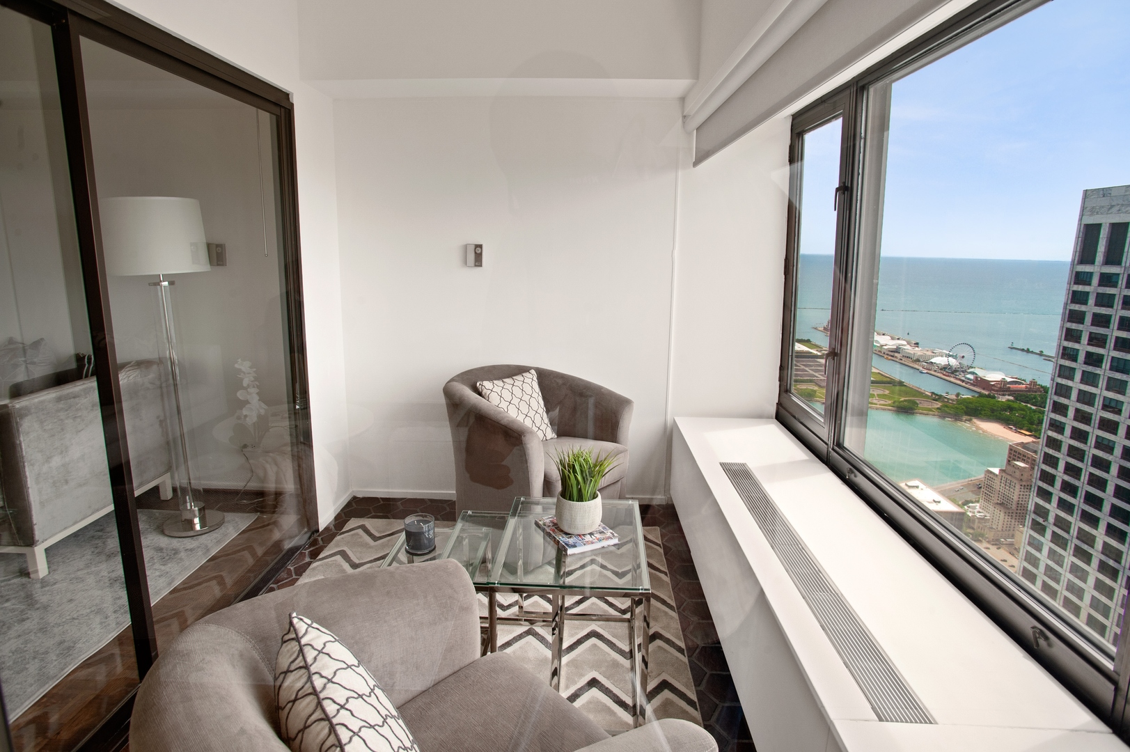 175 East Delaware Place, Unit 7110 Chicago, IL 60611 - Photo 12 of 22