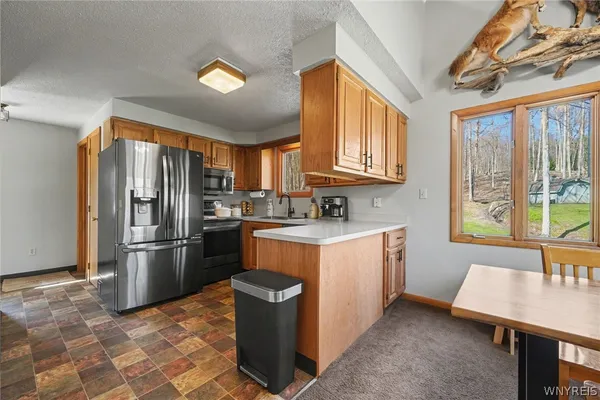 $299,900 | 130 Taylor Heights, Holland, NY 14080
