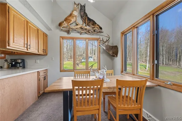 $299,900 | 130 Taylor Heights, Holland, NY 14080