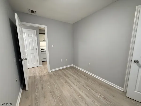 $2,300 | 34 Auburn Street, Paterson, NJ 07501