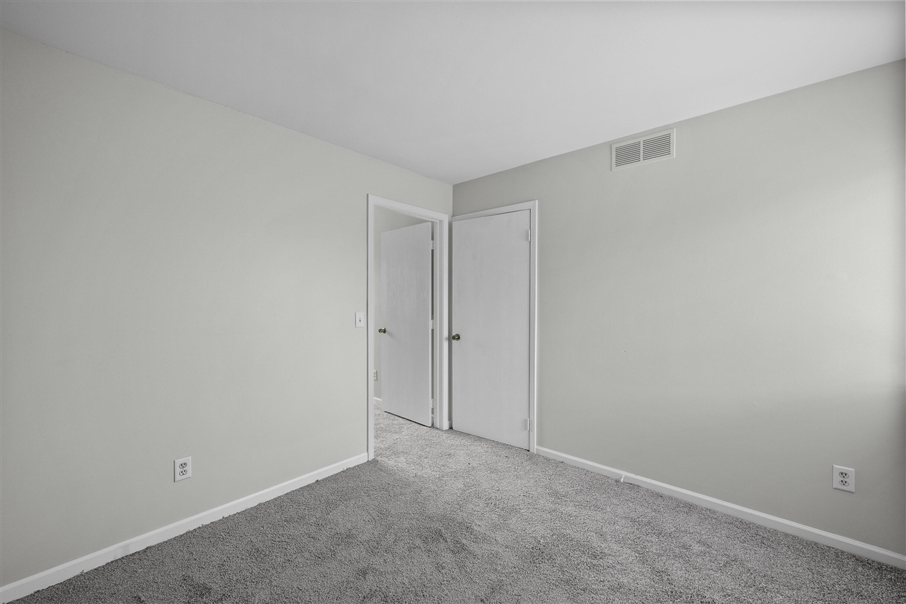 2245 South Commerce Road Walled Lake, MI 48390 - Photo 10 of 24