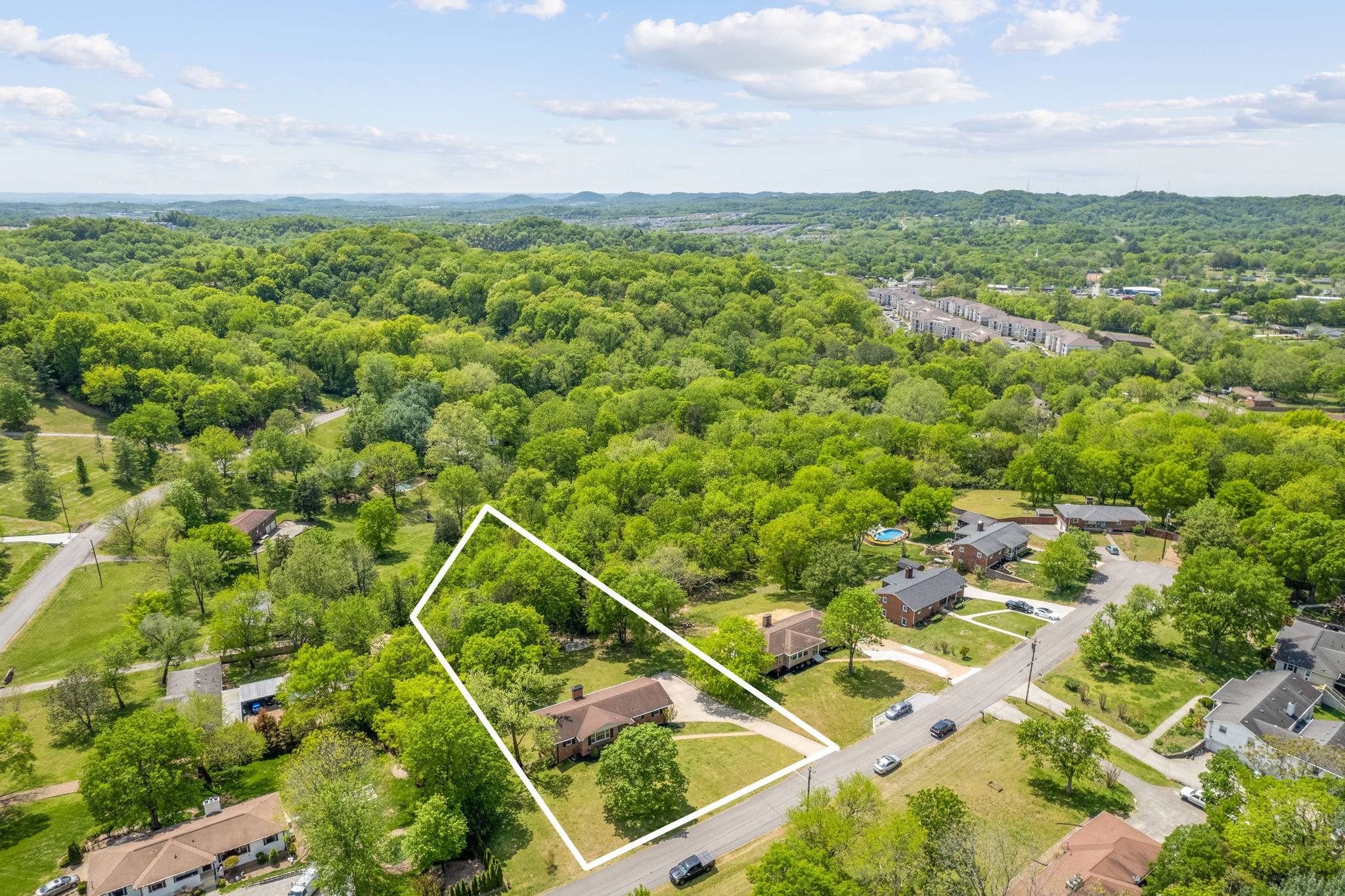 705 Vanoke Drive Madison, TN 37115 - Photo 35 of 40 a view of a city