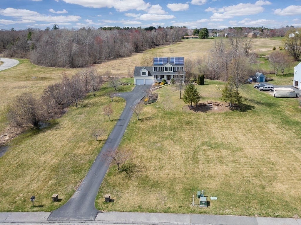 9 White Road Mendon, MA 01756 - Photo 2 of 40 Gallery Image 2