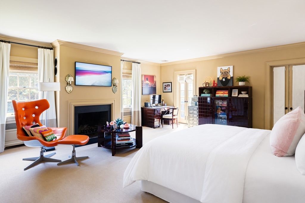 40 Singletree Road Brookline, MA 02467 - Photo 9 of 23