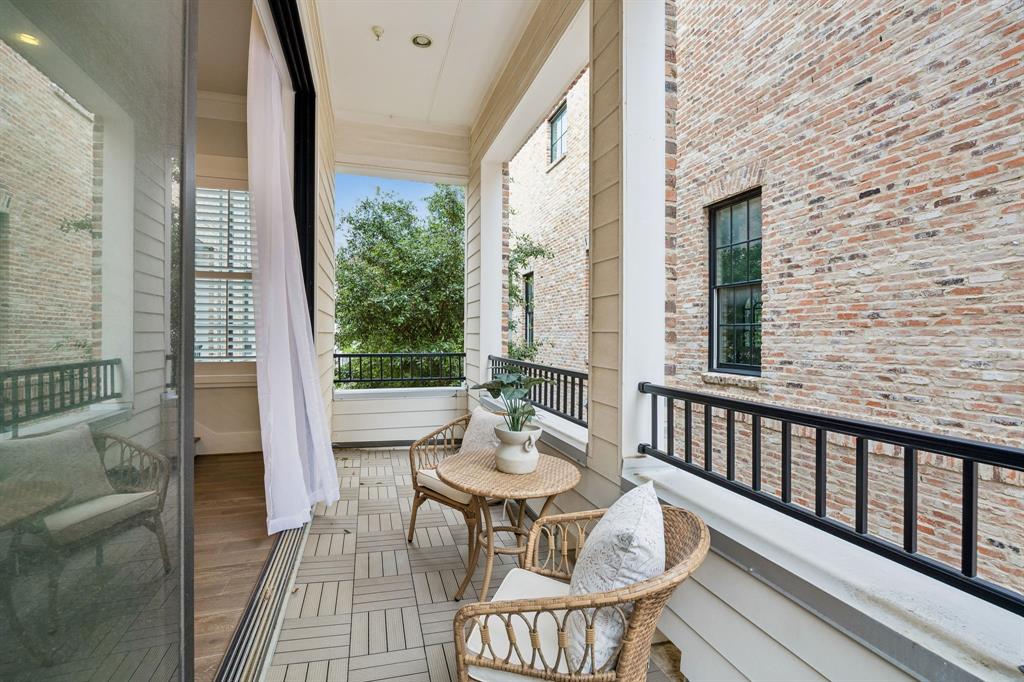 14971 Oak Street Addison, TX 75001 - Photo 18 of 28