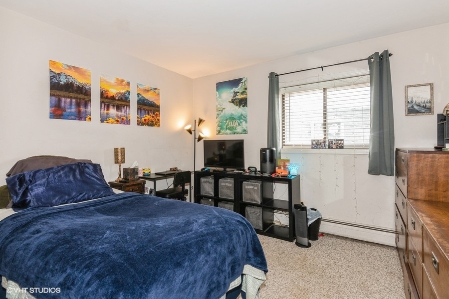 214 East Bailey Road, Unit J Naperville, IL 60565 - Photo 10 of 14 Gallery Image 10