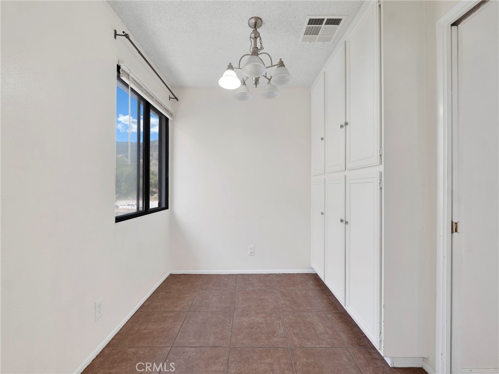 14291 Foothill Boulevard, Unit 9 Sylmar, CA 91342 - Photo 16 of 28