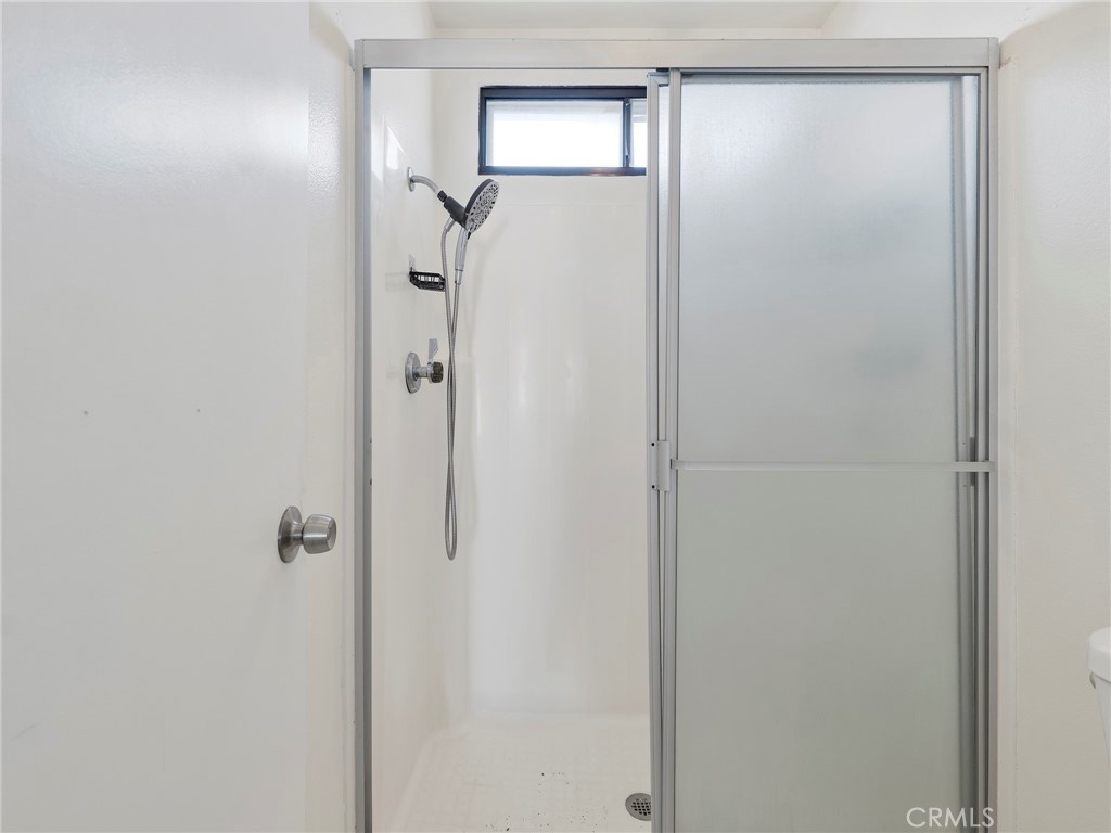 14291 Foothill Boulevard, Unit 9 Sylmar, CA 91342 - Photo 25 of 28