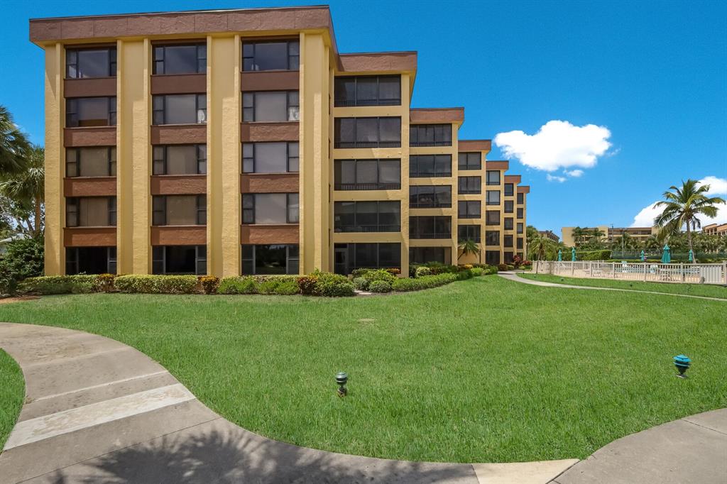 8773 Midnight Pass Road, Unit 505G Sarasota, FL 34242 - Photo 1 of 1 Building G
