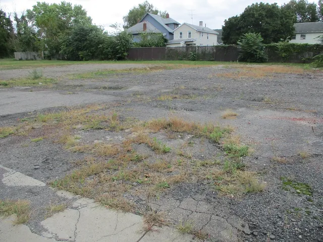 $30,000 | 808-814 Hatch Street, Elmira, NY 14901