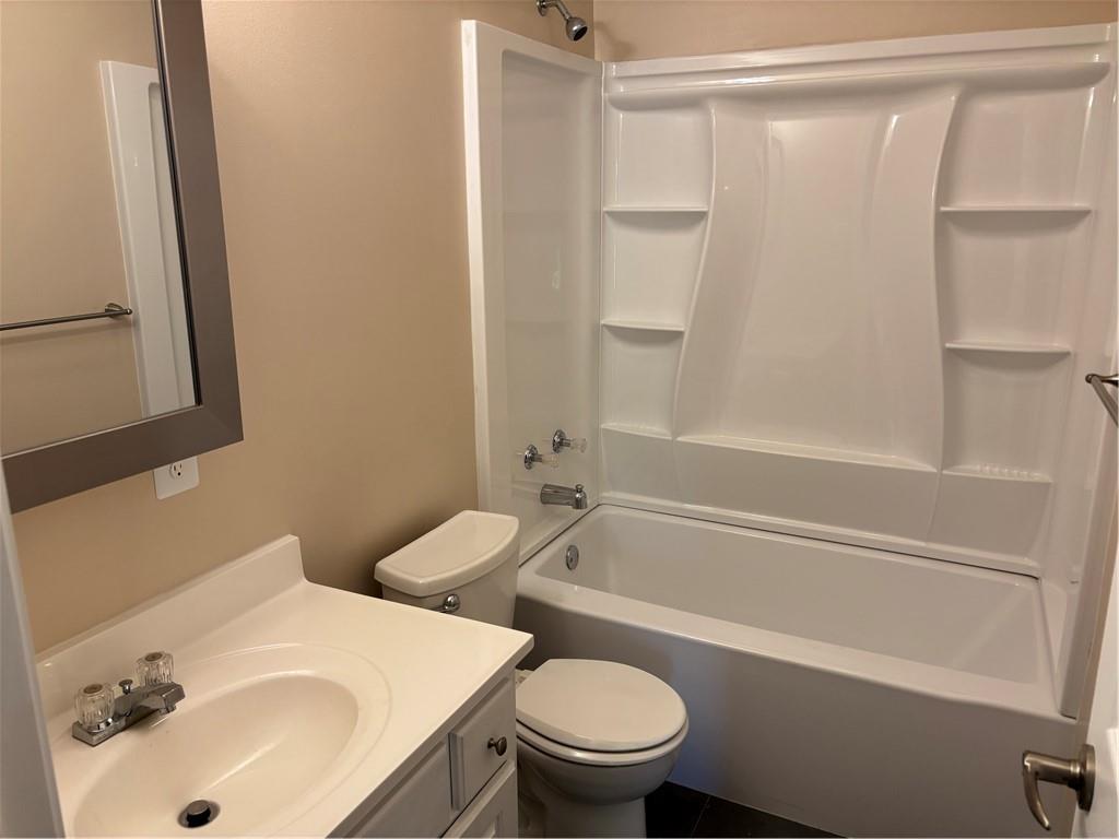 2103 Bluebird Street Slidell, LA 70460 - Photo 10 of 12 Gallery Image 10