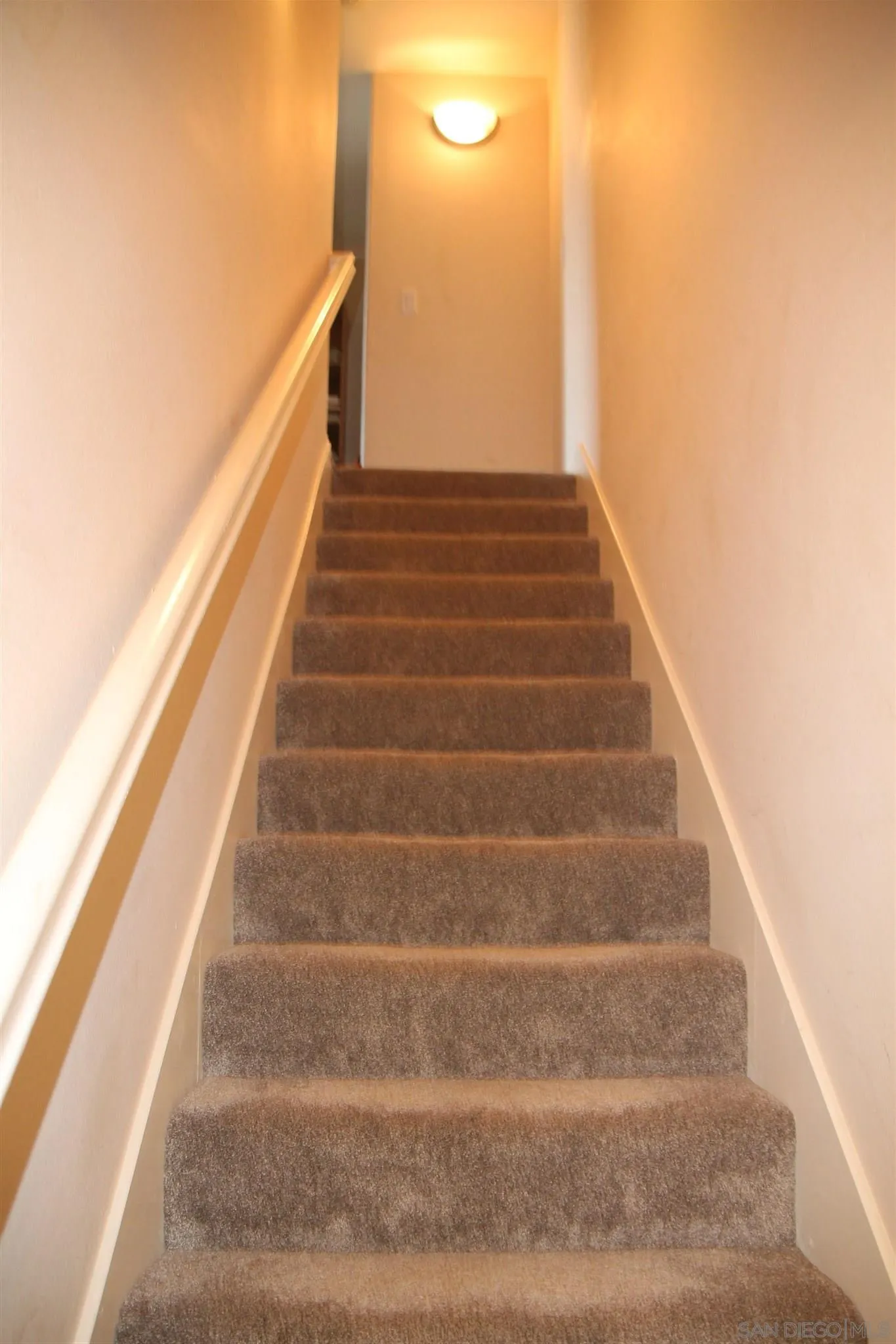 13039 Evening Creek Drive South, Unit 36 San Diego, CA 92128 - Photo 14 of 31 a view of entryway