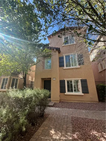 $2,650 | 1972 Hollywell Street, Las Vegas, NV 89135