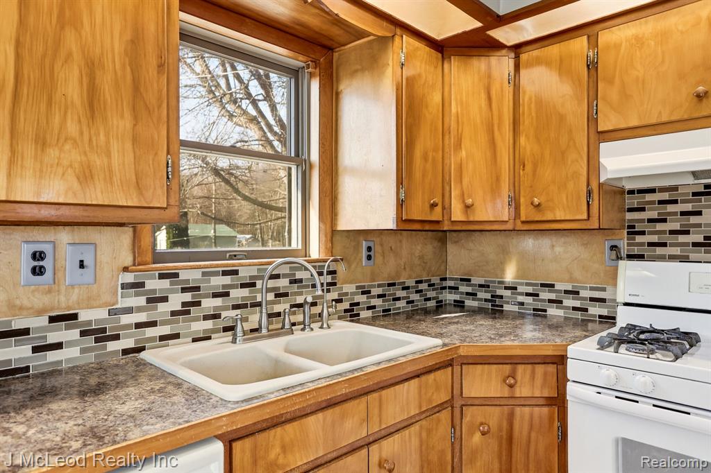7507 West Caro Road Reese, MI 48757 - Photo 14 of 29