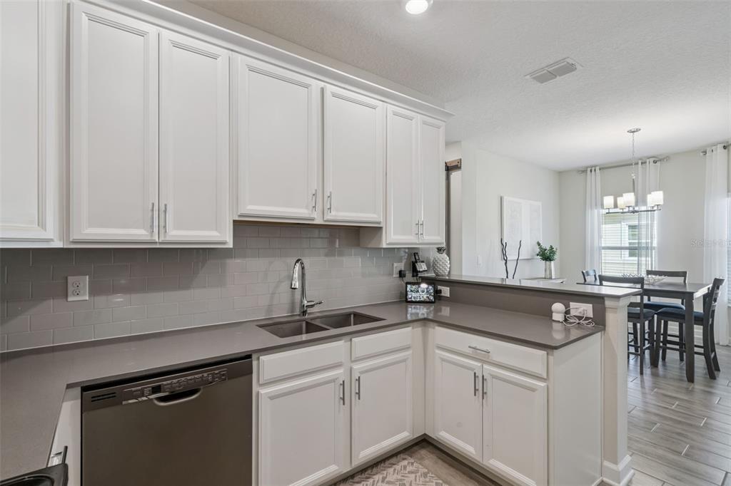 1006 Blackwolf Run Road Davenport, FL 33896 - Photo 28 of 100