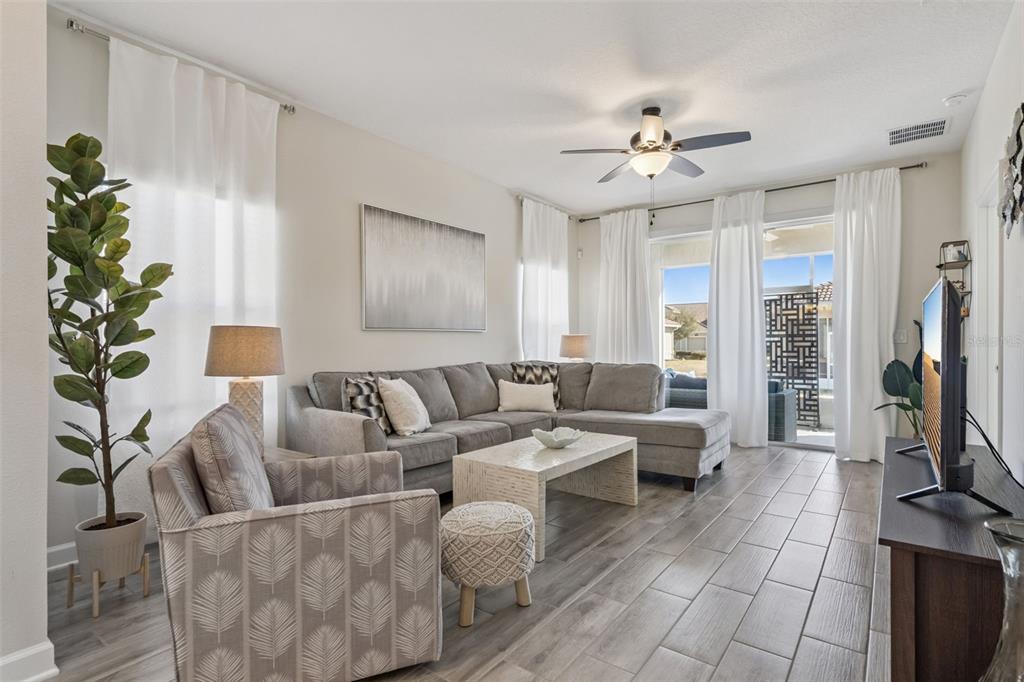 1006 Blackwolf Run Road Davenport, FL 33896 - Photo 4 of 100