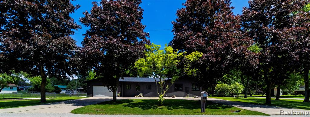 1138 Baldwin Road Lapeer, MI 48446 - Photo 2 of 49